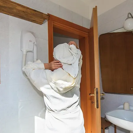 بيت ضيافة Domus Socolatae Apartments&suites *