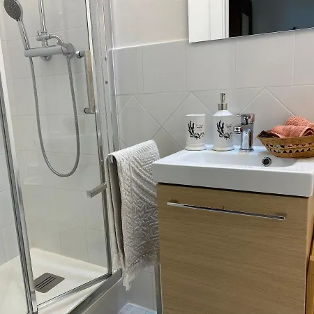 Domus Socolatae Apartments&Suites Guest house Follonica