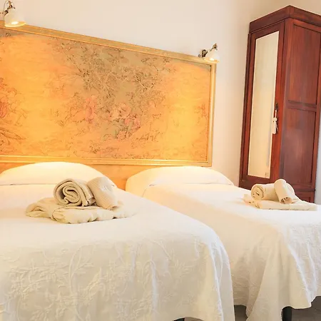 Guest house Domus Socolatae Apartments&Suites *